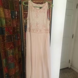Adrianna Papell size 8 formal maxi gown